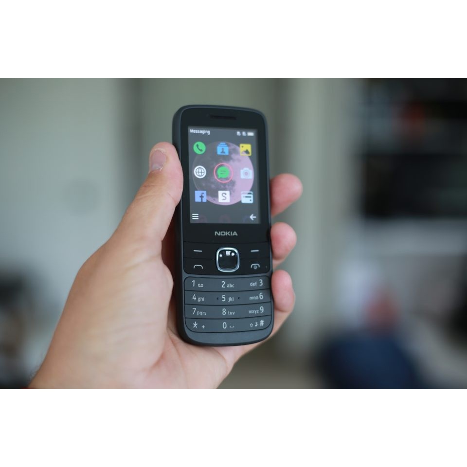 گوشی موبایل نوکیا مدل 225 4G دو سیم کارت ظرفیت 128 مگابایت و رم 64 مگابایت